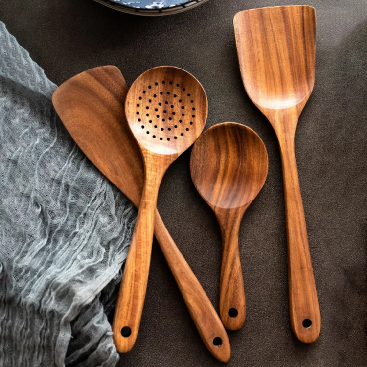 Wooden Cooking Utensil Set – Spoons, Spatulas & Storage Bucket