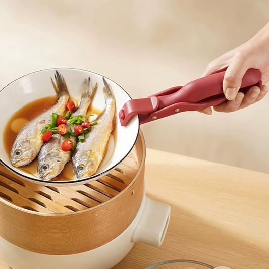 Anti-Scald Clip – Safe & Easy Grip for Hot Dishes!