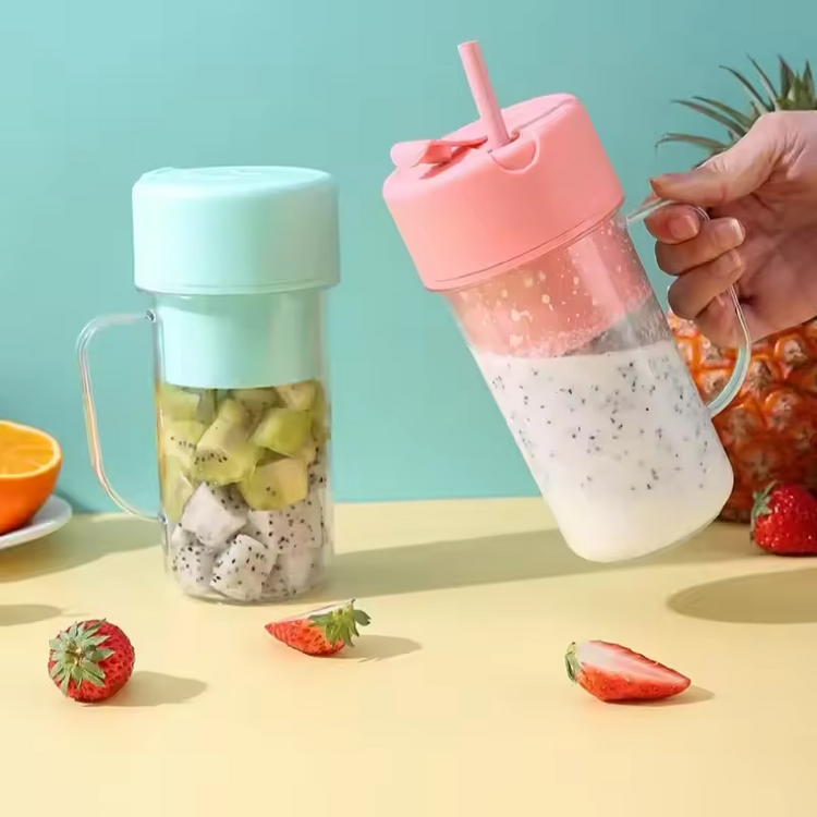 Portable USB Juicer Cup – 420ml Mini Blender with Straw